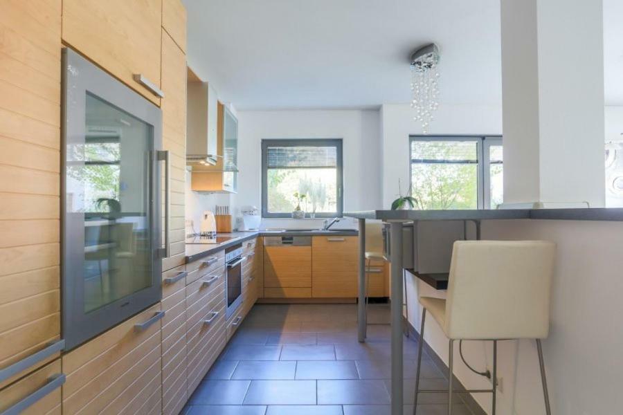 Ivy'S Corner Apartman Luxemburg Kültér fotó